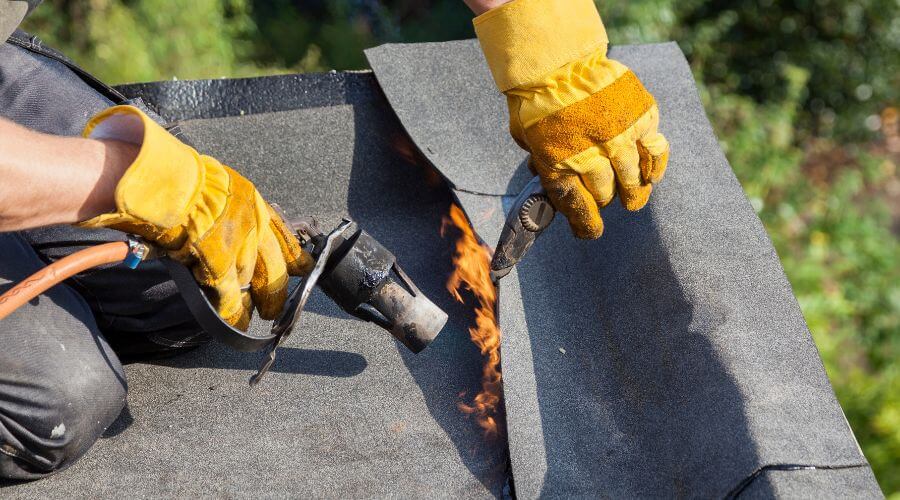 Professional flood damage restoration services in Yolyn, WV